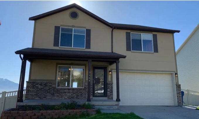 Saratoga Springs Casa | Huge Family-Reunion-Friendly Home Sleeps 18
