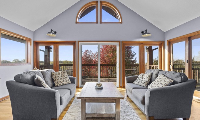 The Galena Territory Casa | Huge Galena Territory Retreat