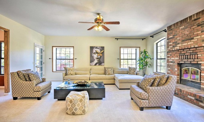 Pine Mountain Club Casa | Huge Pine Mountain Club Cabin Kid Friendly!