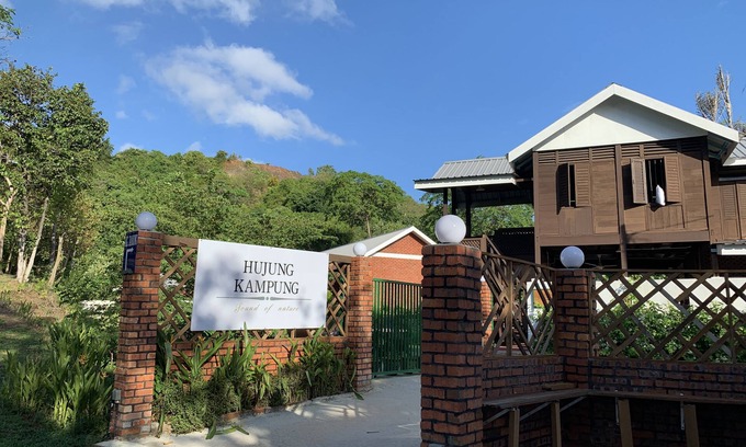 Kampung Kedawang Hotel | Hujung Kampung