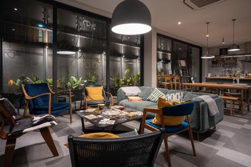 Pathumwan Casa | humble abode Bangkok Vacation Home
