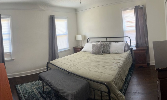 Detroit Casa | Humble home in the heart of Detroit. 15mins from downtown, 10 mins from Ferndale