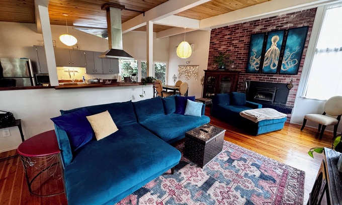 Jacoby Creek Casa | Humboldt Haven: Gorgeous Home for 10 w Gardens, Firepits, Forest & Bay Views