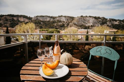 Cavaillon Apartamento | HummingBird