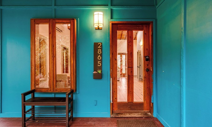 Fairmont Casa | Hummingbird House! Cozy 2-bedroom rustic house near the University of Oregon!