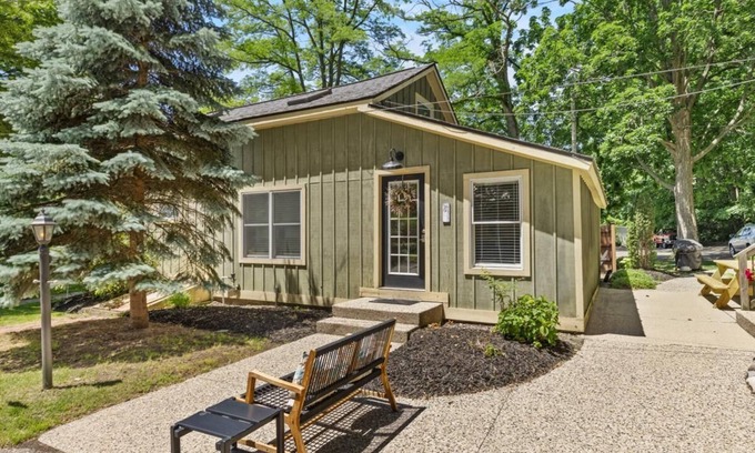 Saugatuck Apartamento | Hummingbird - One Bedroom Apartment, Sleeps 2