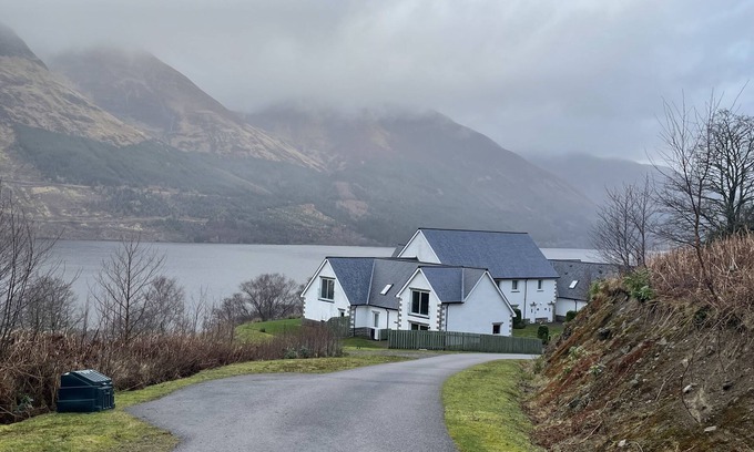 Spean Bridge Apartamento | Hunters Lodge, 5 Corries Stunning Loch side property