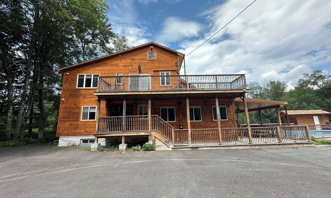 Sullivan County Casa | Hurleyville Spacious Getaway