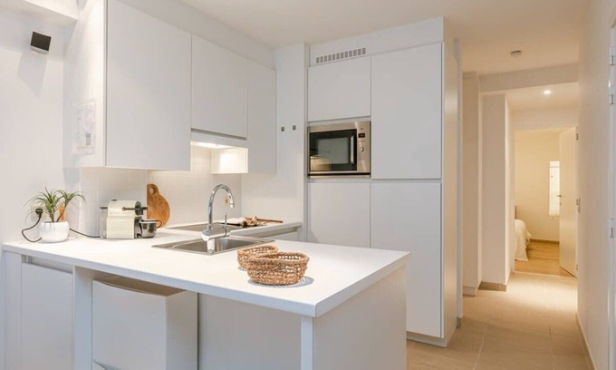 Heist Apartamento | Huswell - Modern and spacious apartment with terrace