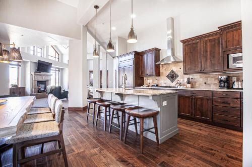 Park City Cabina | Hyatt at the Canyons by Park City Vacations