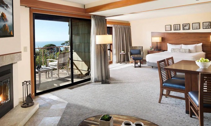 Carmel Highlands Apartamento | Hyatt Highlands Inn - 3 Night Weekend for 2023 Pebble Beach Concours D'Elegance