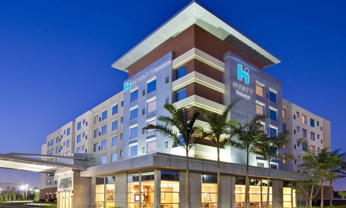 Dania Beach Hotel | HYATT house Fort Lauderdale Airport & Cruise Port