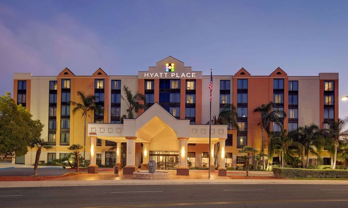 Ontario Hotel | Hyatt Place Ontario / Rancho Cucamonga