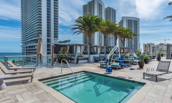 Hollywood South Central Beach Complejo | Hyde Beach House