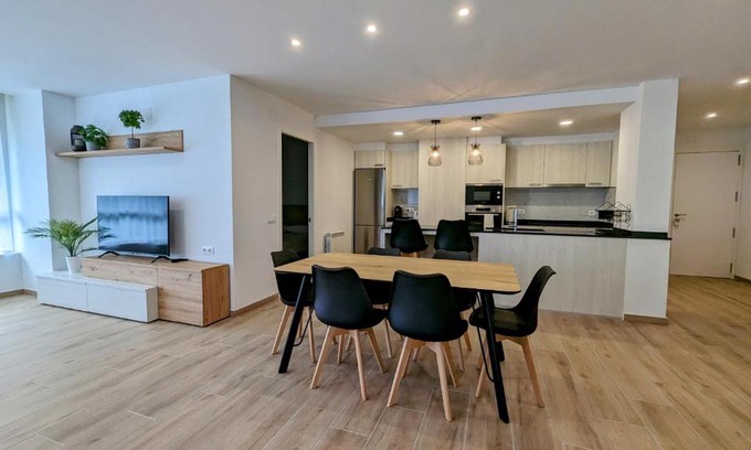 Ripoll Apartamento | Hydros