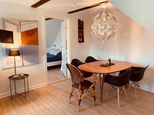Varde Apartamento | Hyggelig 1.sals lejlighed i Varde midtby.