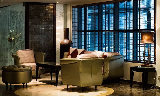Statiekwartier Hotel | Hyllit Hotel