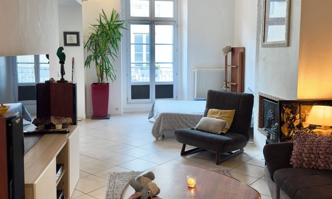 Decre-Cathedrale Apartamento | Hypercentre 105 m² charming apartment
