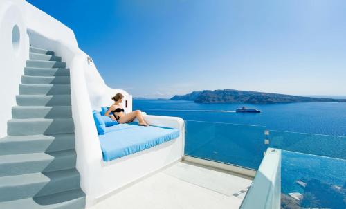 Oia Villa | Hyperion Oia Suites