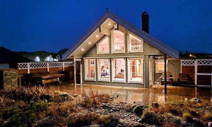 Botnhamn Casa | Hytte i Tromsø