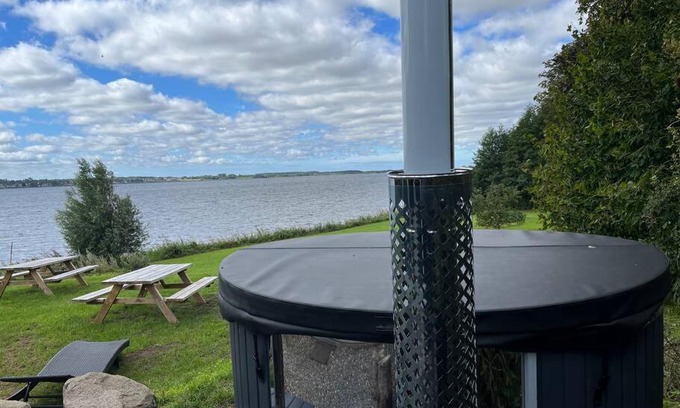 Holbaek Apartamento | Hytte-vandudsigt-Hottub-hygge