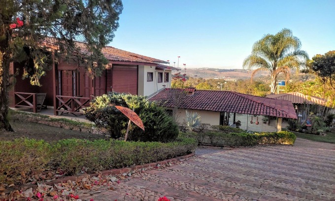 Confins Casa | HERMOSO SITIO EN CONDOMINIO CERRADO, ASFALTO A LA PUERTA, PORTERO 24h, PISCINA