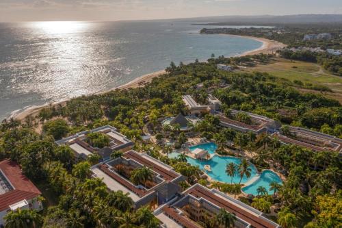 Costa Dorada Complejo | Iberostar Waves Costa Dorada - All Inclusive