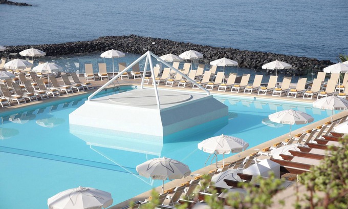 San Eugenio Complejo | Iberostar Waves Bouganville Playa