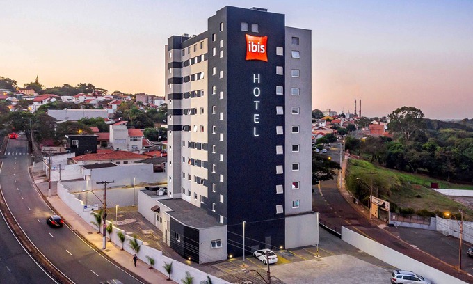 Americana Hotel | ibis Americana