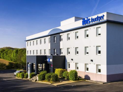 Montgermont Hotel | ibis budget Rennes Route de Saint Malo