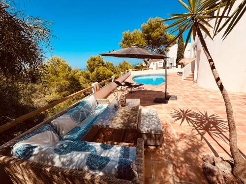 Denia Villa | Ibiza Dream Villa Denia, Seaview, Pool, BBQ, Airco, Wifi