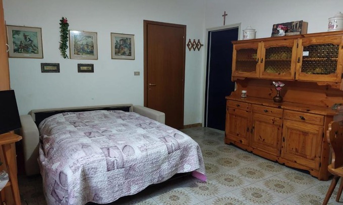 Ferrara Apartamento | Icona dorata