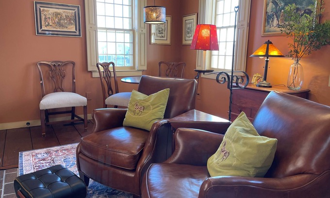Niantic Casa | Iconic Bow House, an Oasis in the Heart of the Niantic Bay Marina