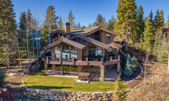 Deer Valley Chalet De Esquí | Iconic Deer Valley Residence - On Success Ski Run