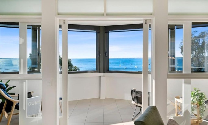Geelong Apartamento | Iconic Mid-century modern, waterfront apartment