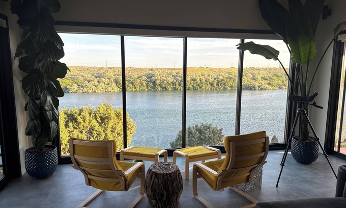 Power County Casa | Idaho Riverfront Retreat nOutdoor Enthusiast's and Birdwatcher's Paradise