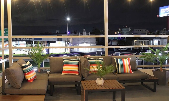 Hipodromo Apartamento | Ideal Apartment Less than 20 Minutes from the Airport!