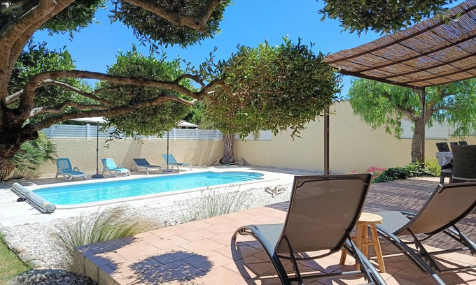 Corneilla-del-Vercol Villa | Ideal vacaciones en familia! Villa en paz, con piscina y sin frente.