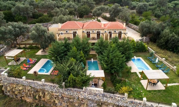 Geropotamos Villa | vacaciones familiares ideales