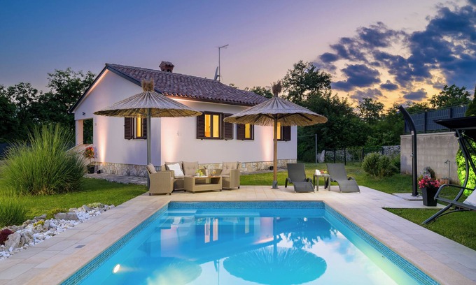 Peresiji Casa | Ideal para vacaciones familiares en un lugar tradicional y tranquilo, en el corazón de Istria.