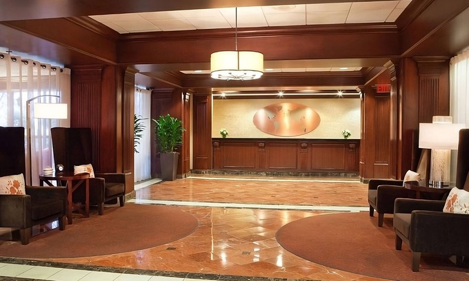 Eagan Park Hotel | Ideal Mix of Comfort and Value! Outdoor Pool, Parking, Pets are Allowed