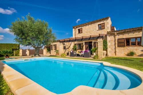 Petra Casa | Ideal Property Mallorca - Es Puput
