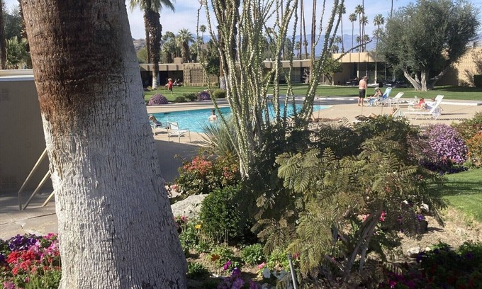 Palm Desert Condominio | Sandpiper - 2bd / 2 bath - ¡Actualizado y perfectamente ubicado!