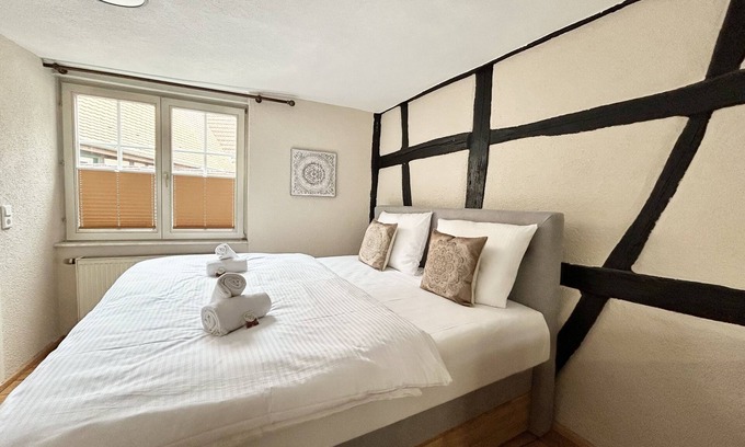 Heppenheim Apartamento | IDEE Living: City Apartment on the market square