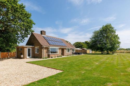 Chichester Casa | Idyllic 3 Bed Country Cottage