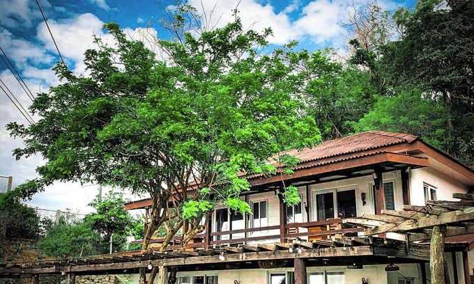 Ilocos Region Apartamento | Idyllic apartment with a stunning view in charming Burgos