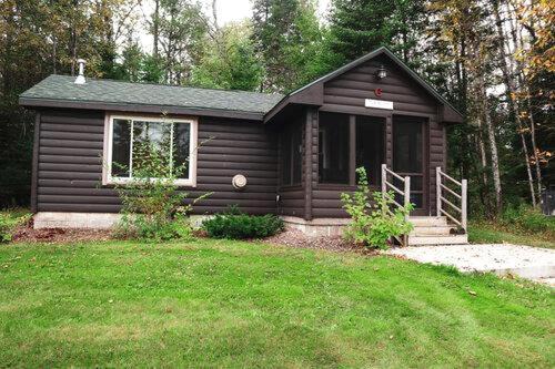 Grayling Casa | Idyllic Cabin Rental near the Au Sable River in Michigan