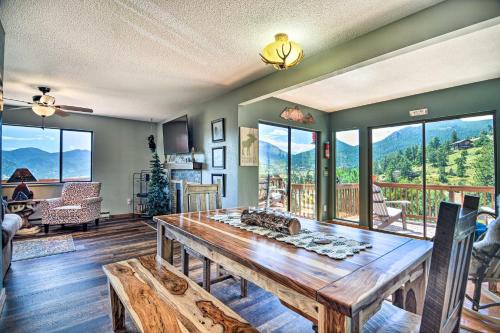 Venner Ranch Estates Casa | Idyllic Cabin with Grill and Panoramic Mtn Views!