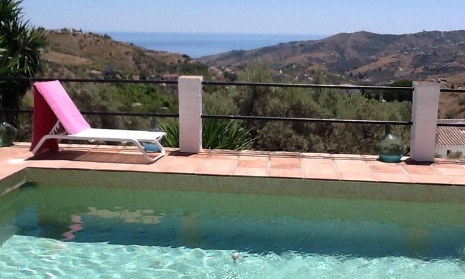 Frigiliana Casa | Casa de campo idílico con piscina y vista al mar