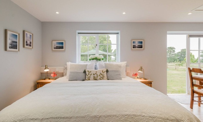 Birlingham Cabaña | Idyllic Countryside Cottage in Worcestershire